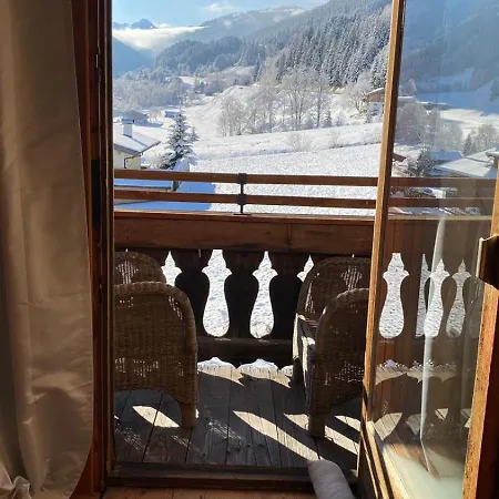 Alpenhof Apartamento *